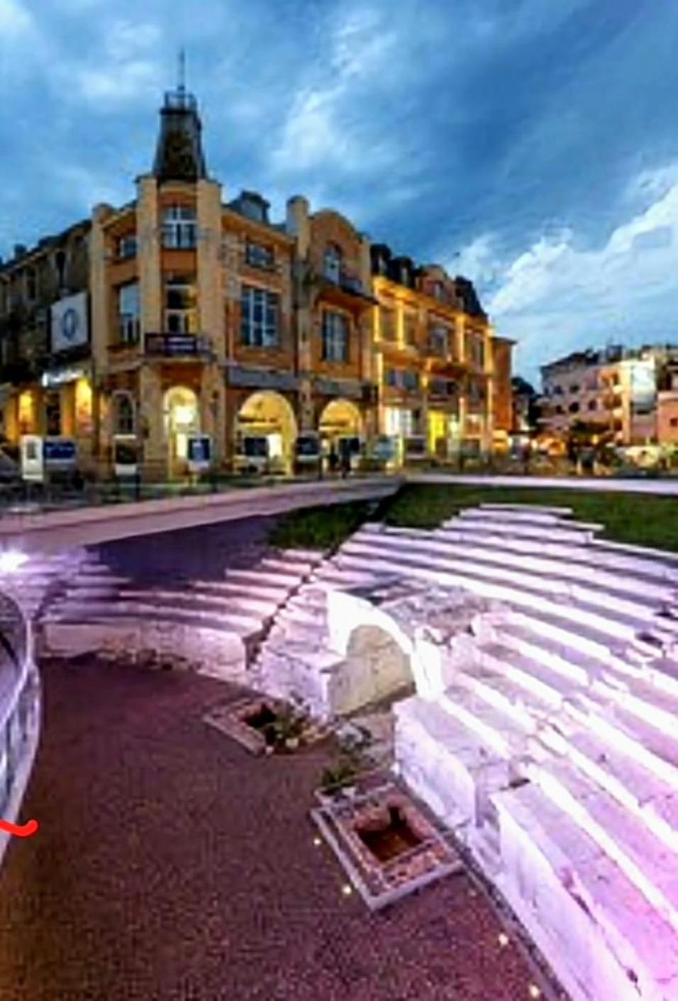 Downtown - Han Teo Suites - Center Plovdiv - Kapana Art District ภายนอก รูปภาพ
